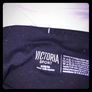 Victoria’s Secret athletic leggings.